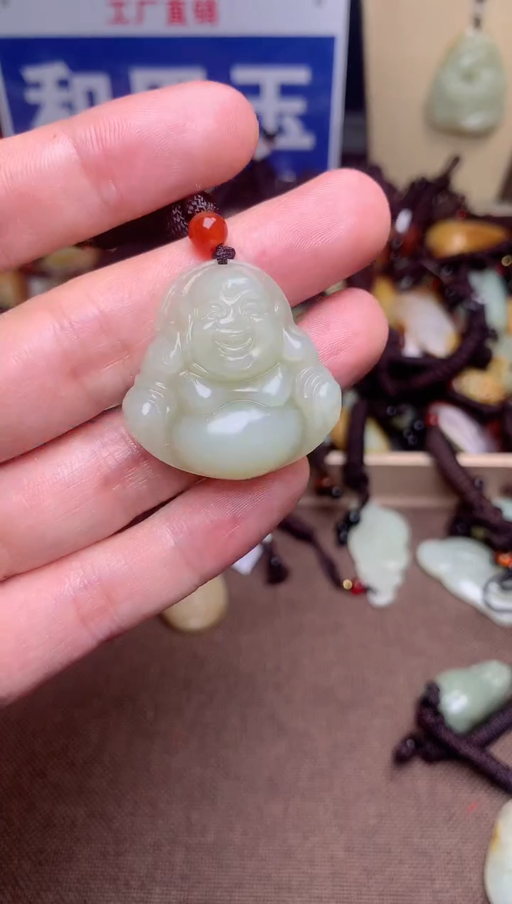 【闪购商品】和田玉未镶嵌颈饰1