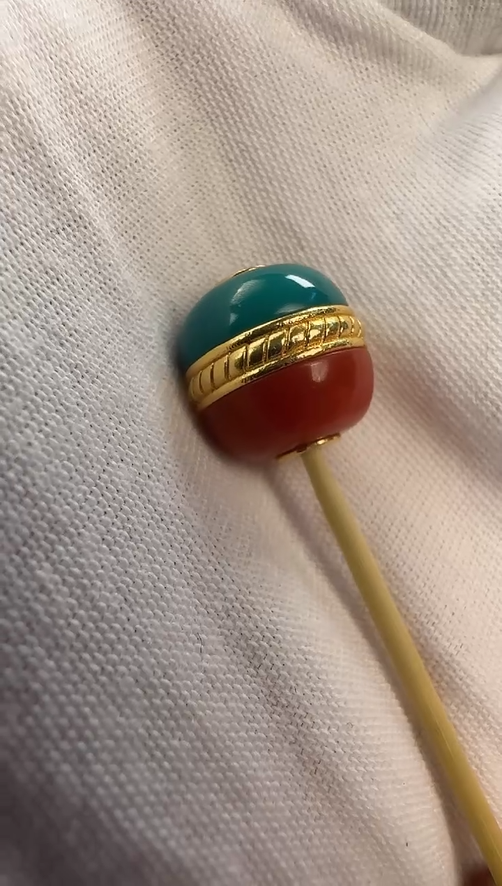 18K金镶嵌绿松石汉堡一*一汉堡