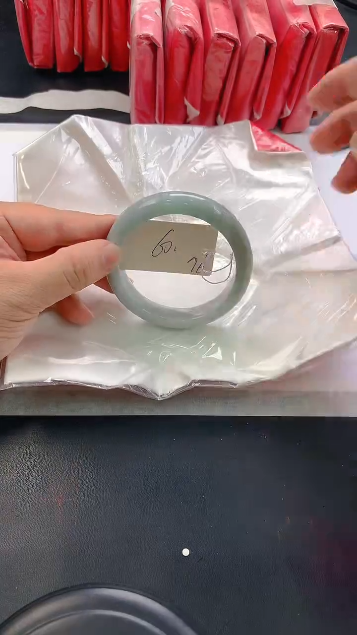 未镶嵌手镯翡翠96