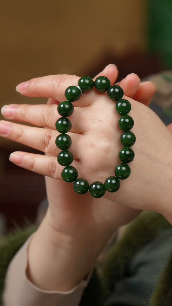 未镶嵌和田玉挂件手串（多样性发货）