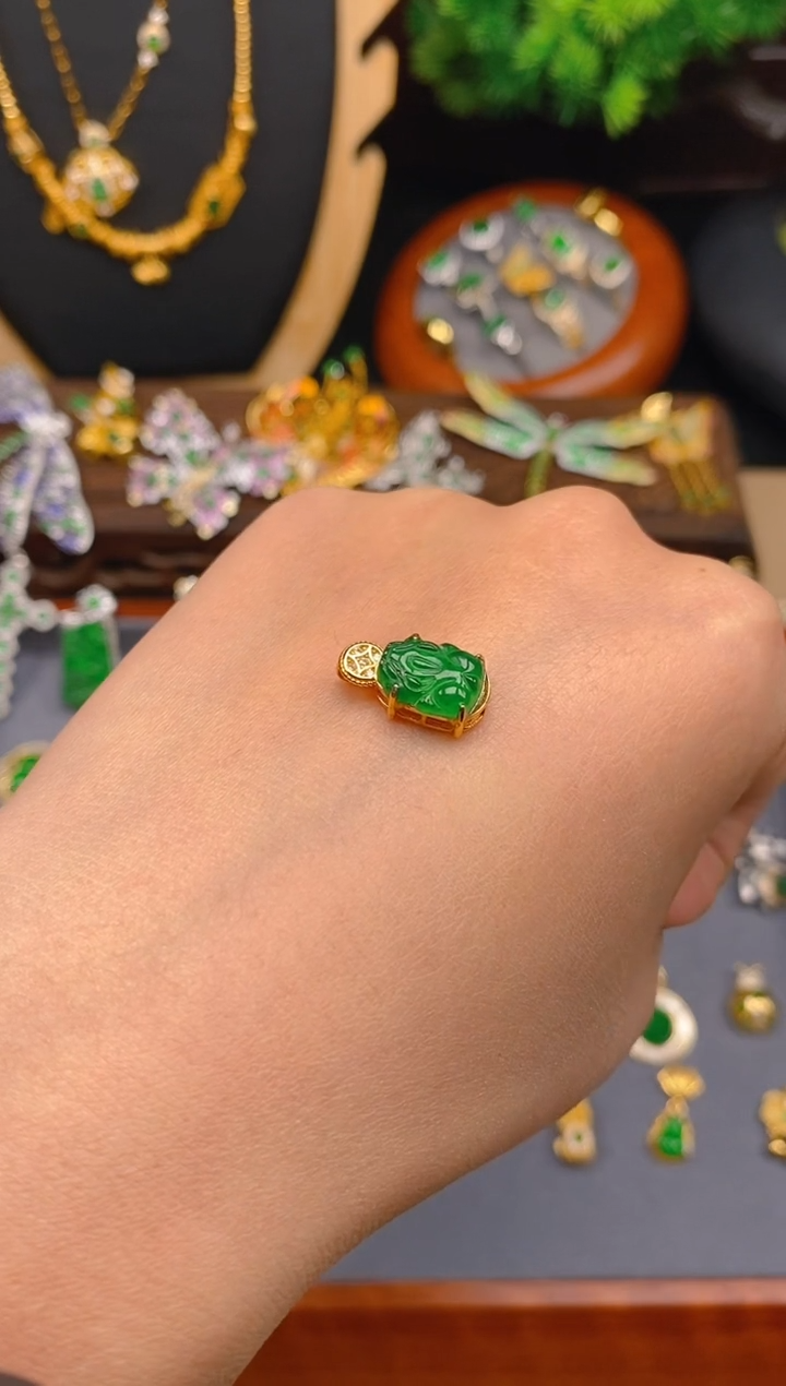 【闪购商品】翡翠吊坠(不含链)银S925镶嵌貔貅吊坠99