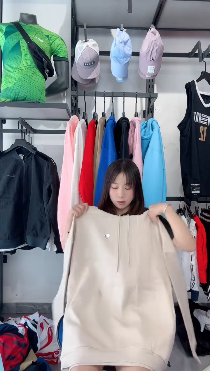 1332编码 瑕疵款直播间过款为准 尺码