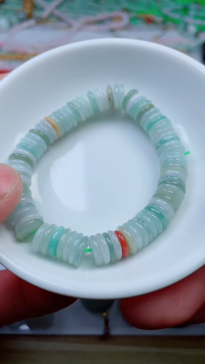 未镶嵌挂件翡翠1