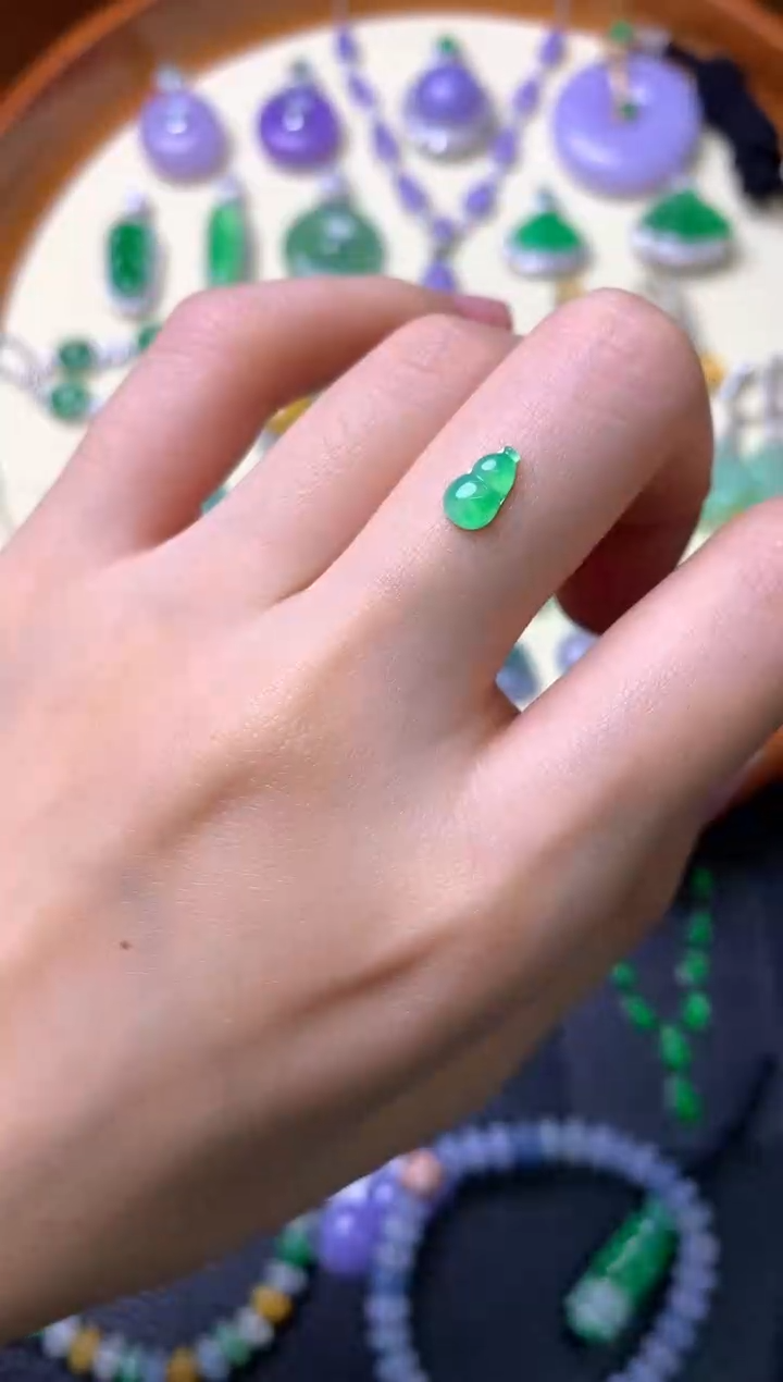 【闪购商品】定制翡翠未镶嵌裸石（镶嵌定制）