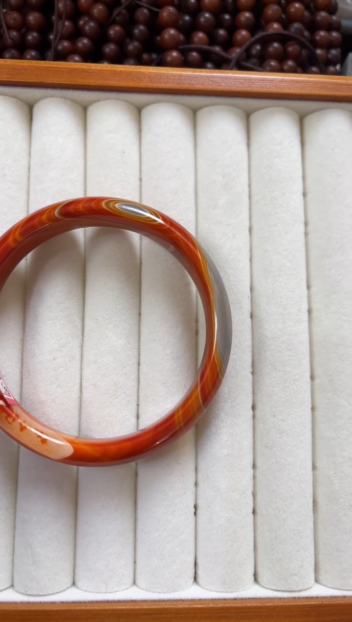 未镶嵌手镯玛瑙/玉髓凤*凰，手镯