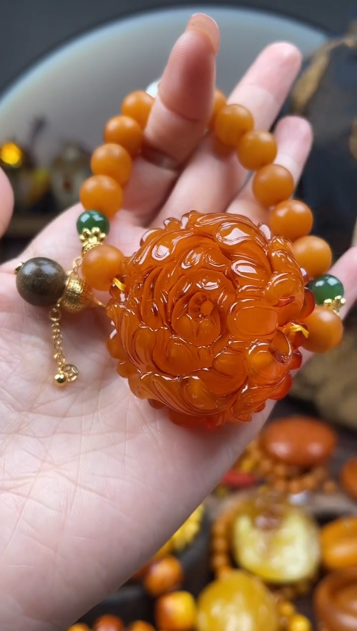 【闪购商品】琥珀裸石未镶嵌首饰 假1赔4 （多样性发货1件