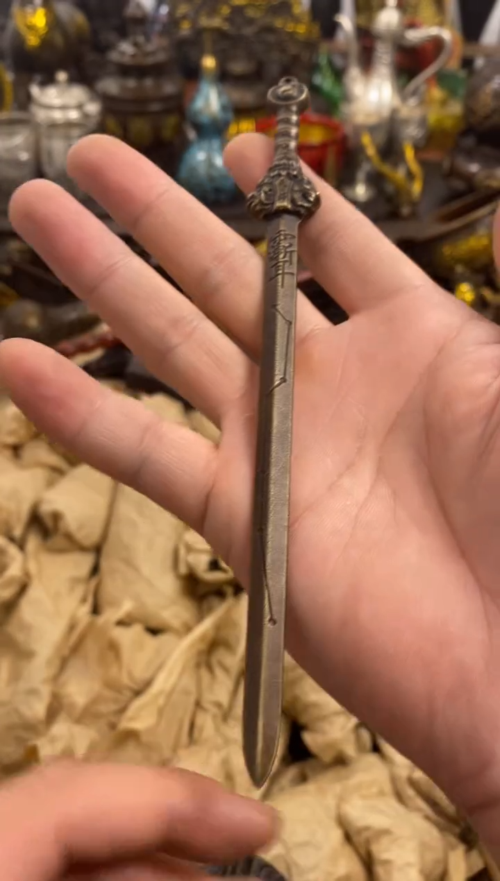 1案台摆件  物品摆件 