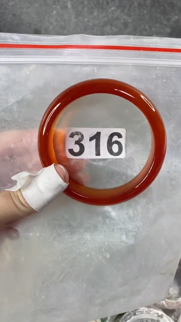 【闪购商品】玛瑙/玉髓手镯未镶嵌5960+316