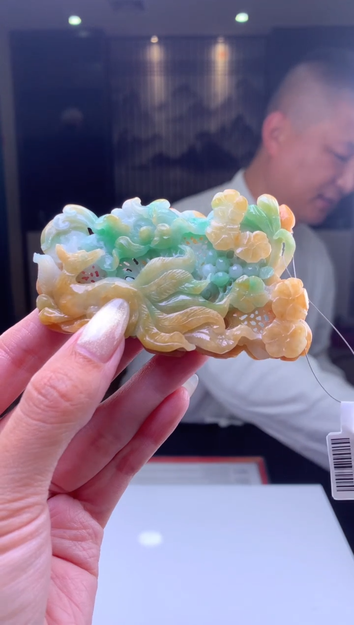 【闪购商品】定制翡翠未镶嵌挂件发货（拍一发一）