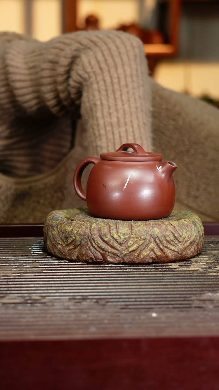 宜兴原矿紫砂壶茶壶宜兴原矿紫砂壶茶壶180C