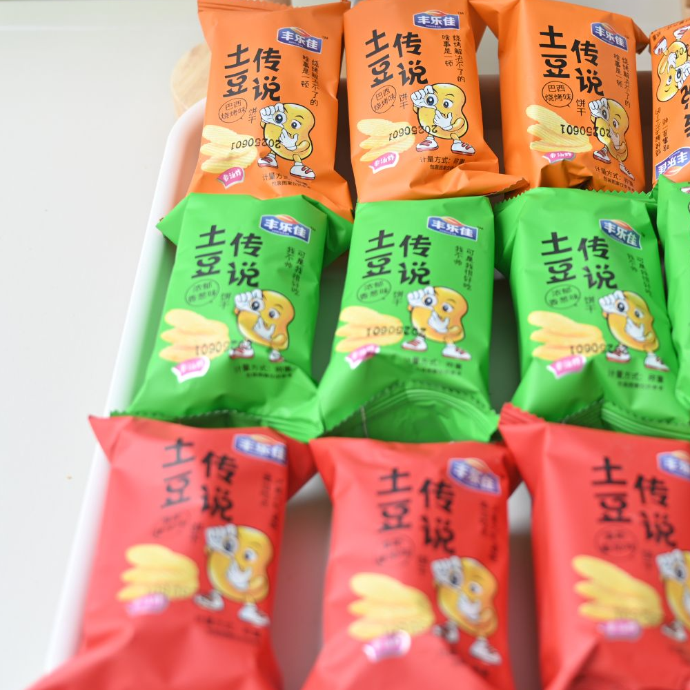 土豆薄饼多口味解馋追剧必备小零食正宗宿舍饼干类薯片休闲小包装