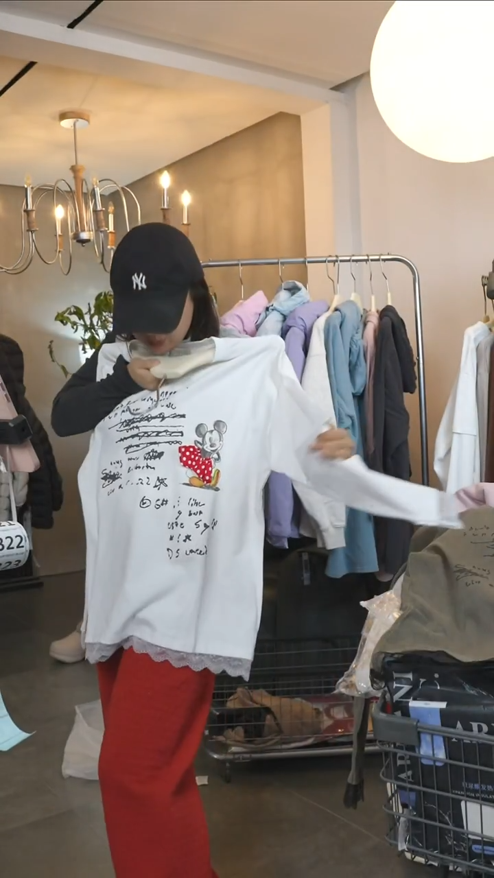 不退不换特价款--卫衣