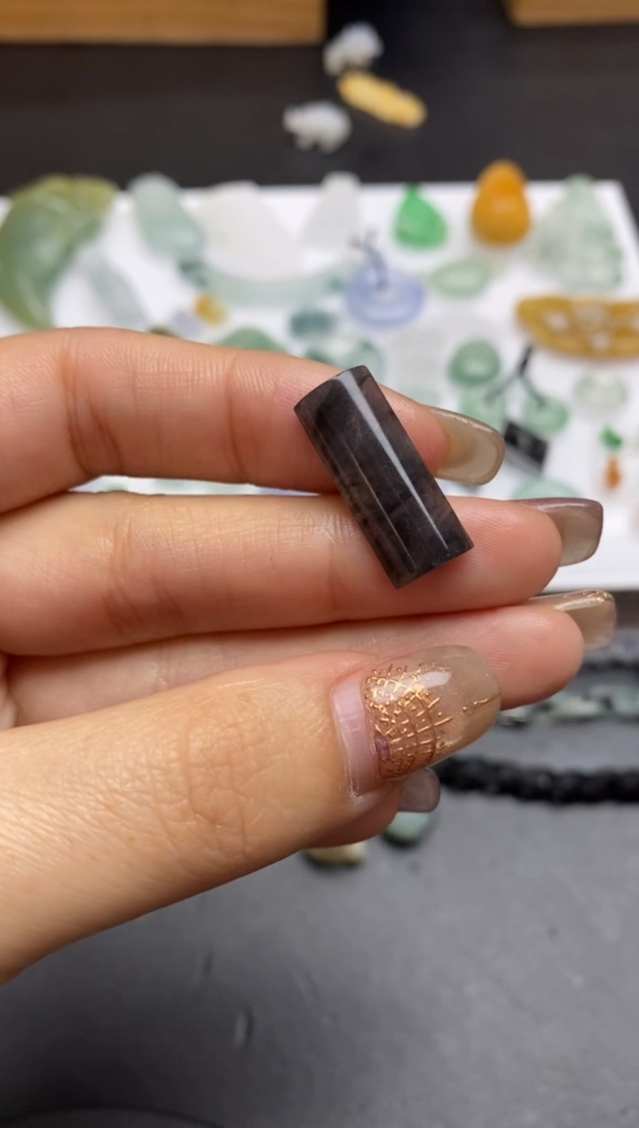 【闪购商品】定制翡翠未镶嵌翡翠毛货~