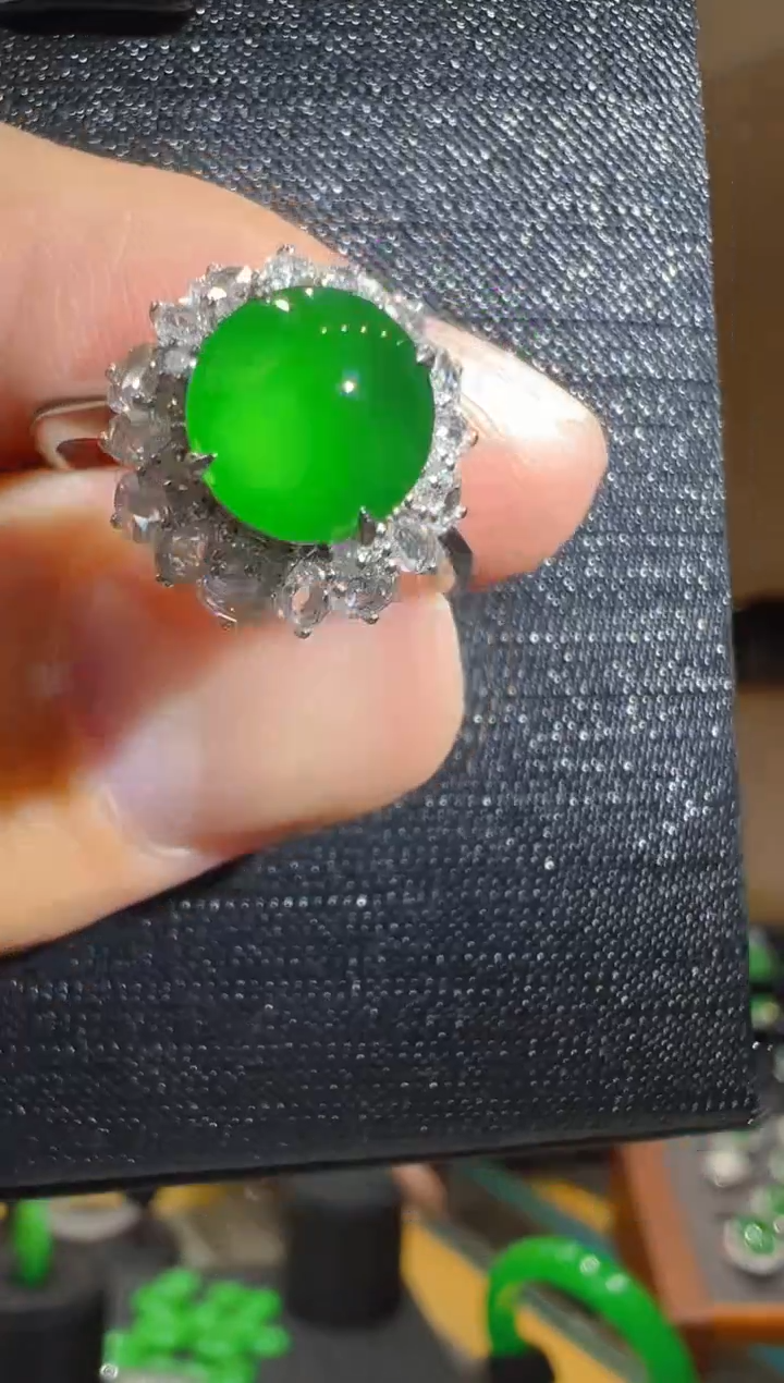 【闪购商品】翡翠戒指18K金镶嵌           