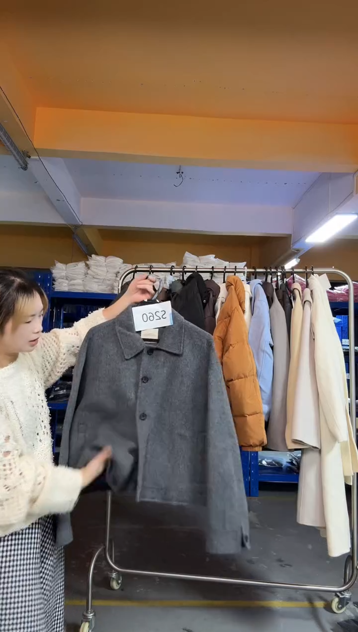 S290灰色西装外套均码