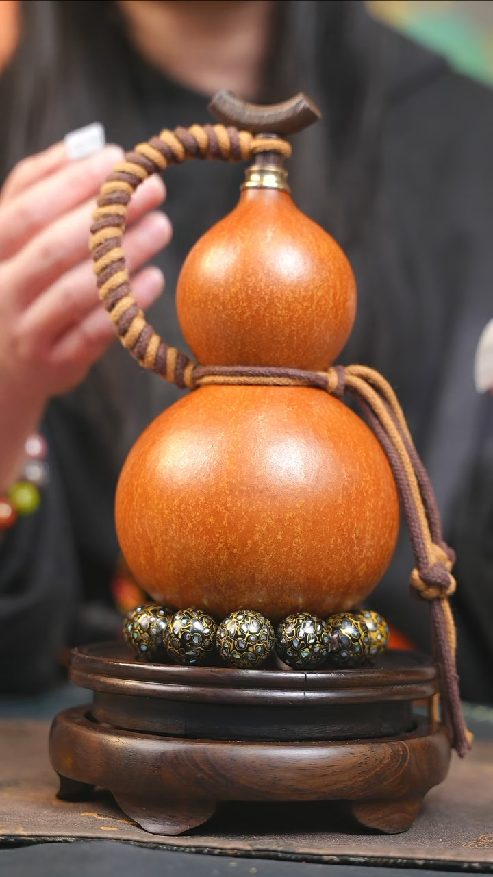 【闪购商品】YQ194大漆酒葫芦不包手串及旋转底座