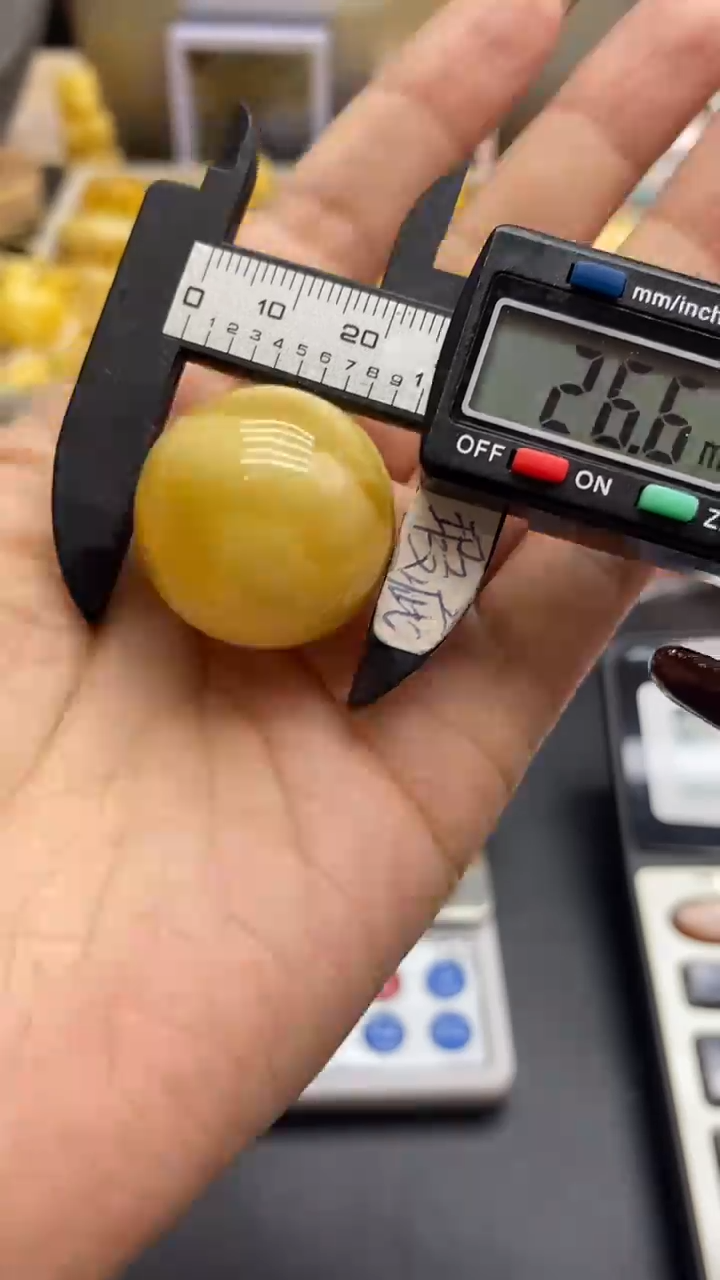 琥珀未镶嵌珠宝奇石2914