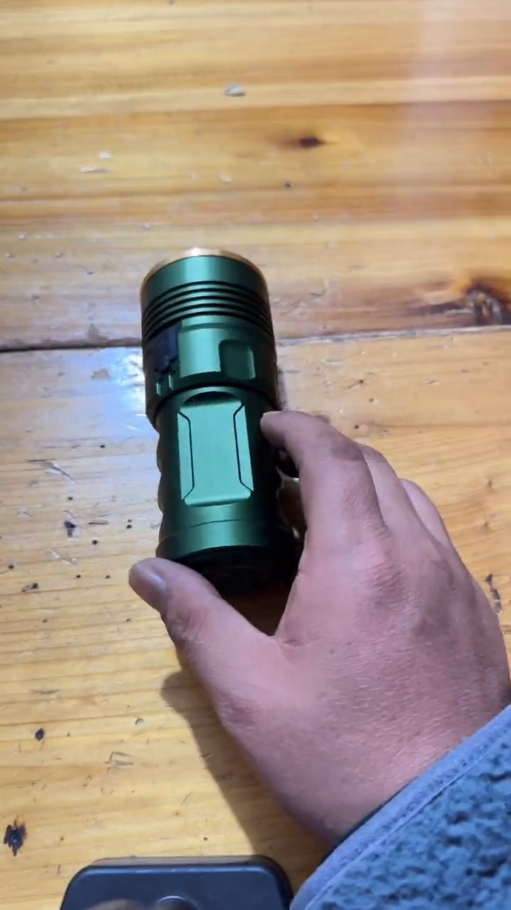 A452定焦六灯珠不带电池