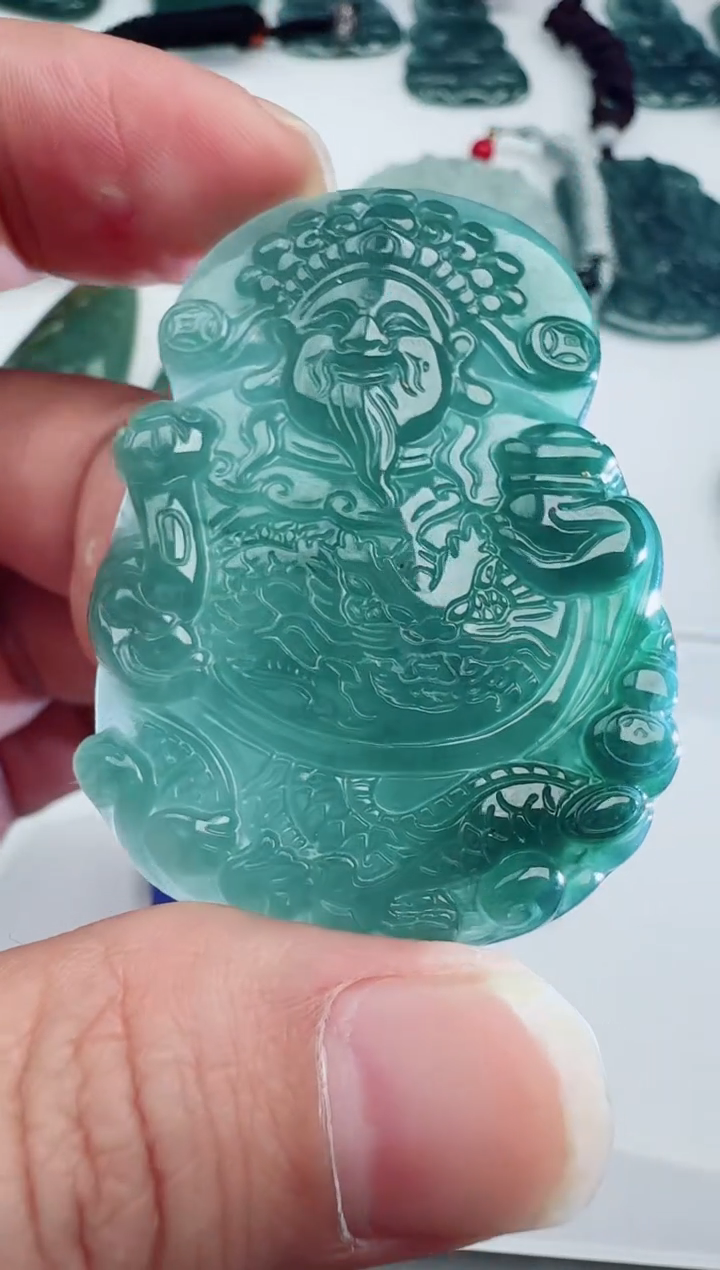 【闪购商品】翡翠吊坠(不含链)未镶嵌多样性随机发其一