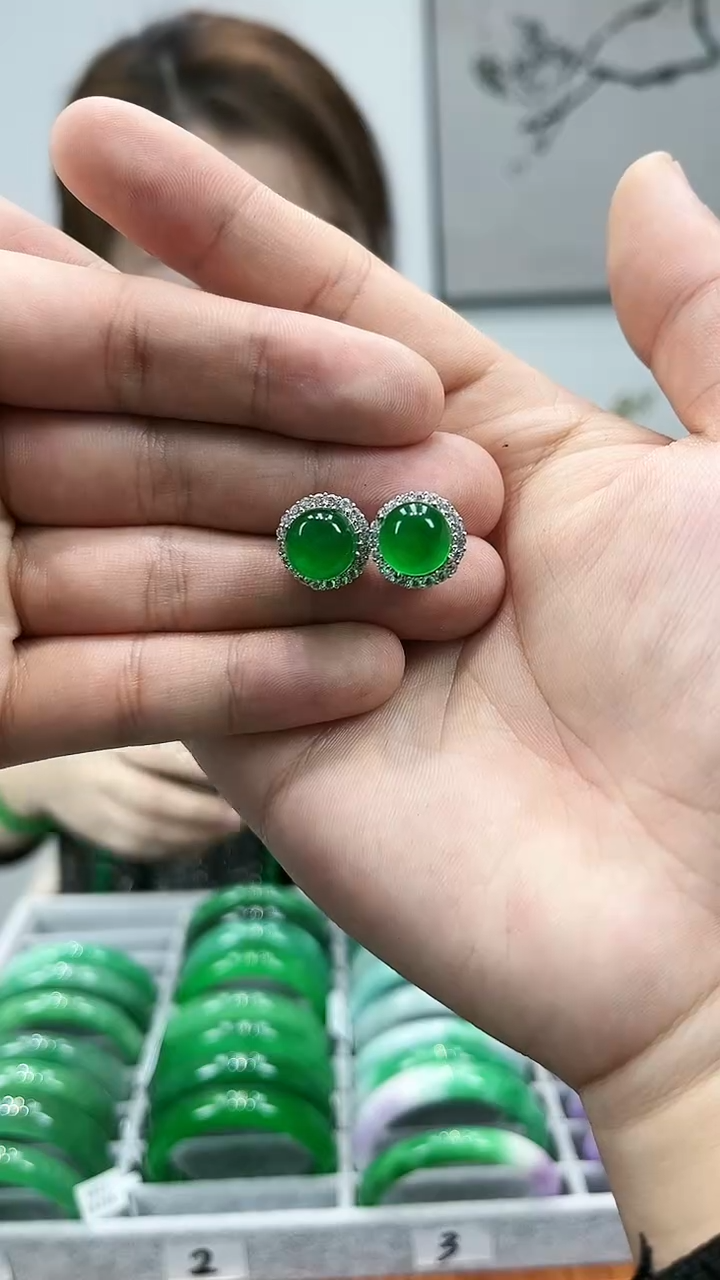 【闪购商品】翡翠耳饰未镶嵌s47满绿蛋面耳坠