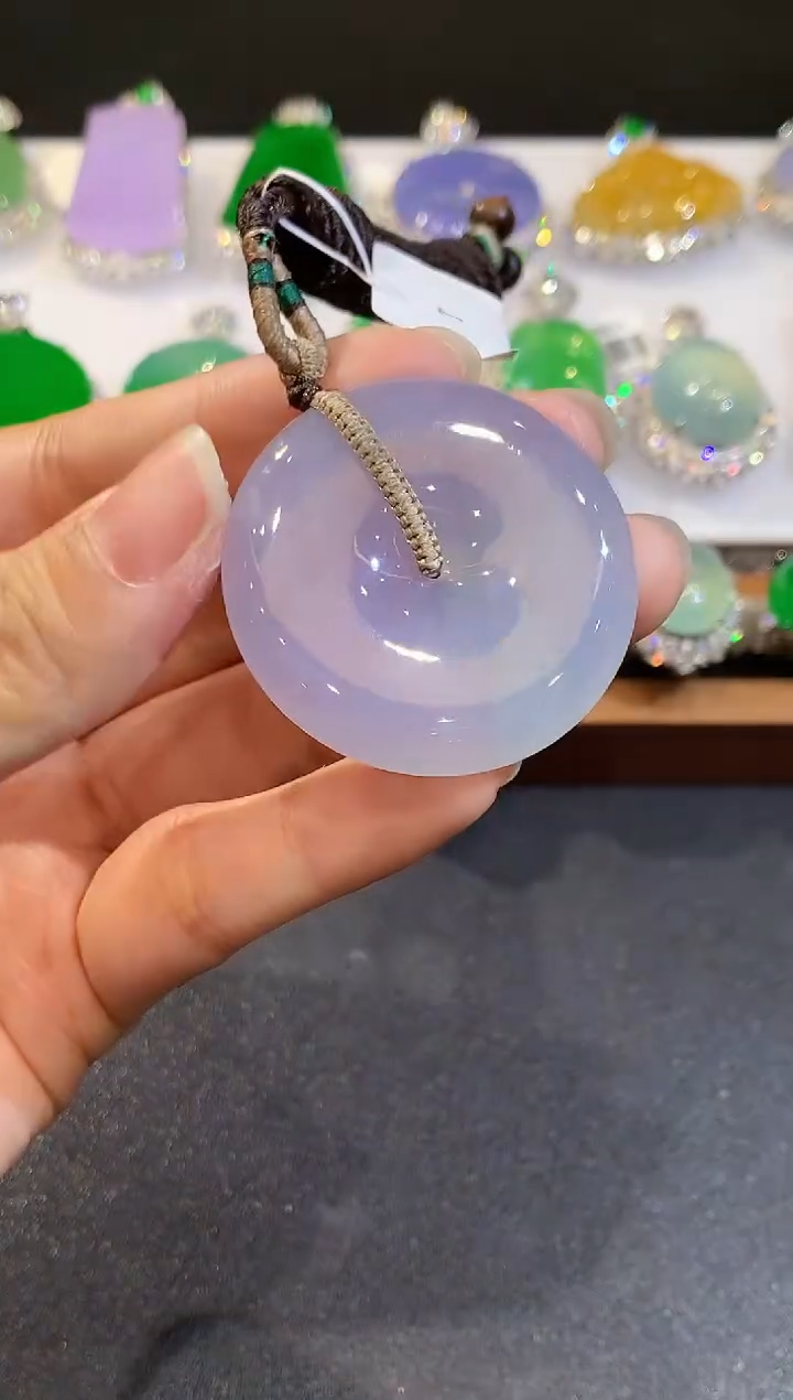 翡翠未镶嵌吊坠(不含链)多样性发其一
