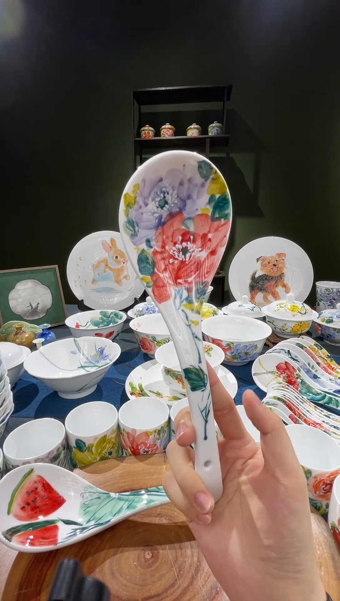 其他景德镇高温釉下彩大勺双色牡丹