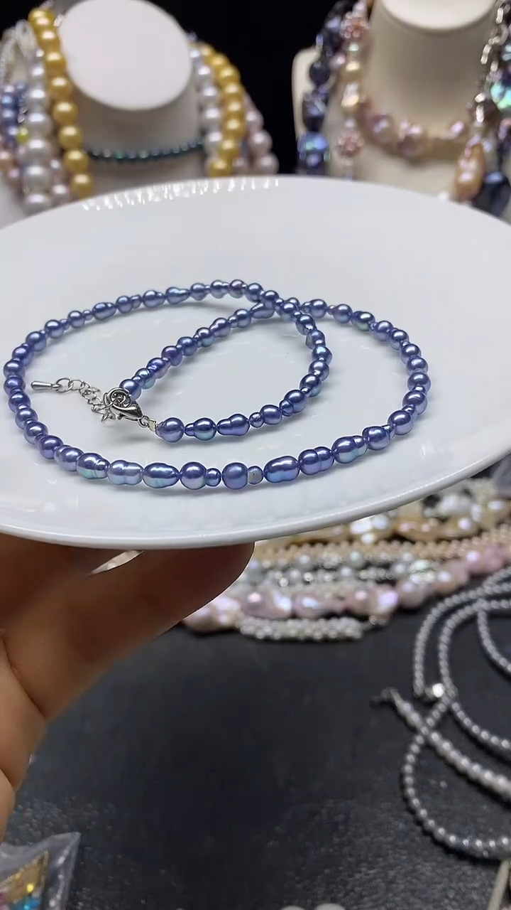 颈饰未镶嵌淡水珍珠多人