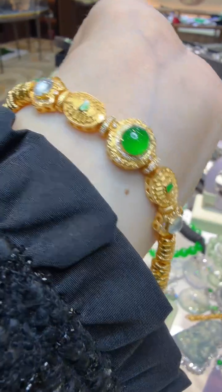 足金镶嵌手链翡翠多样性团购发一件