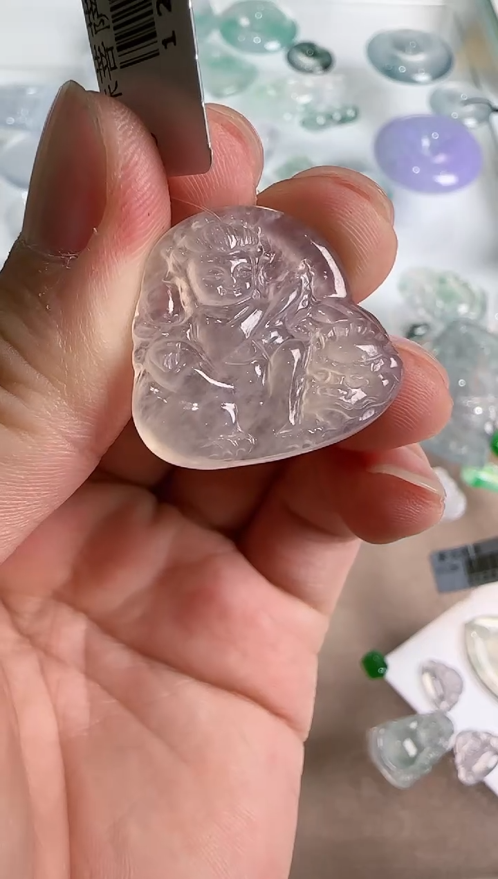 【闪购商品】翡翠吊坠(不含链)未镶嵌··