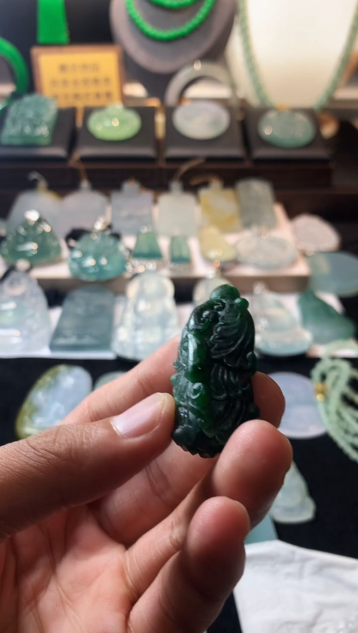 未镶嵌定制翡翠莫***～  S毛货不退不换