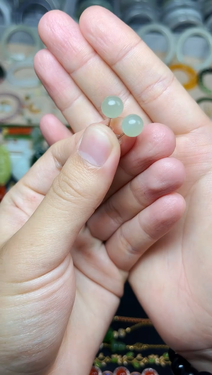 和田玉银S925镶嵌耳饰晴水小灯泡06