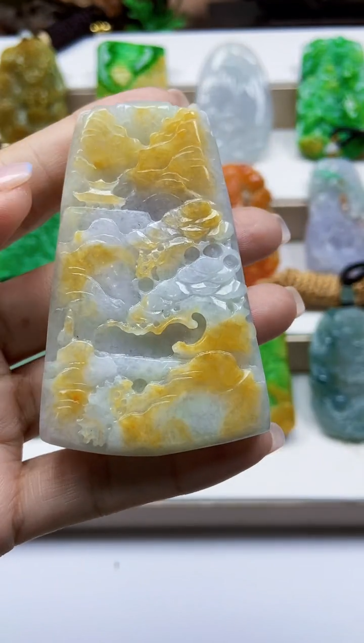 颈饰未镶嵌翡翠翡翠A货