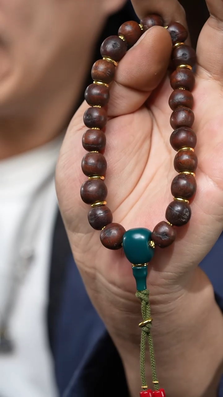 【闪购商品】老凤眼（多样性发货，发其一）