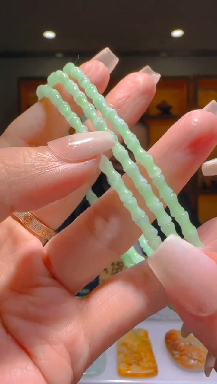 未镶嵌定制翡翠R-@@QJYY122844多样性发其一