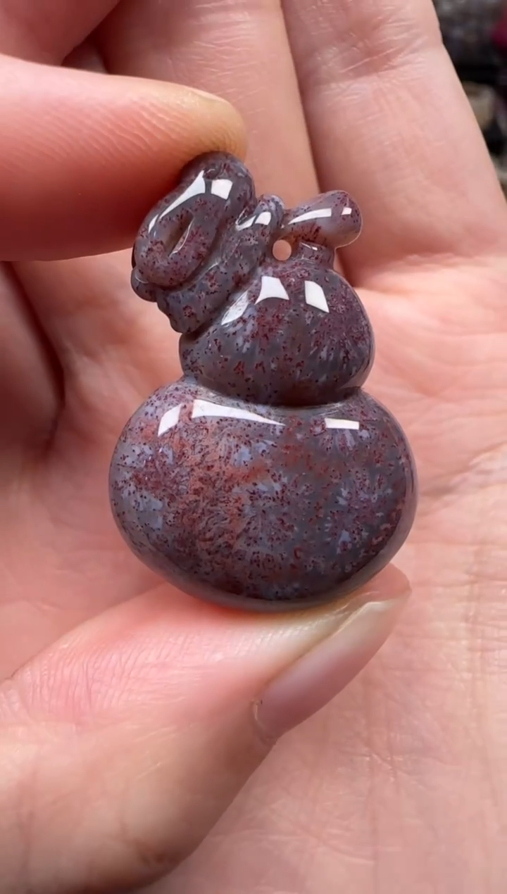 颈饰未镶嵌硅化珊瑚（珊瑚玉）388