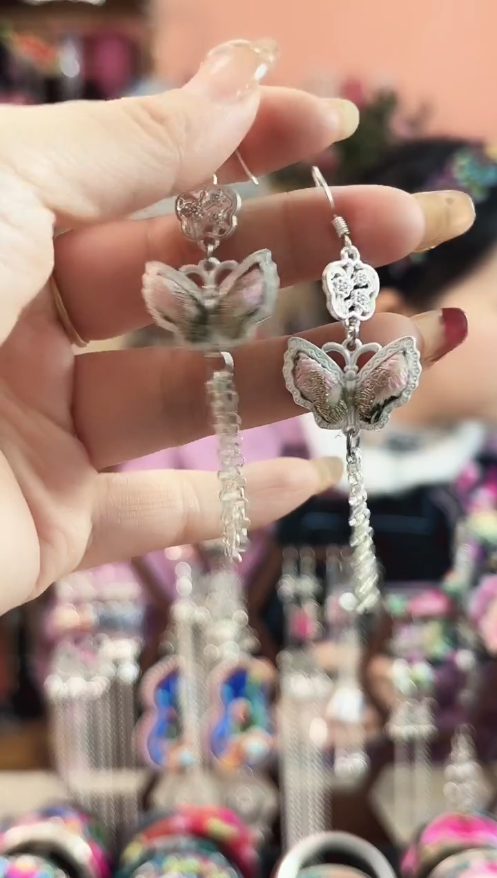 艺枝独绣手工饰品  40