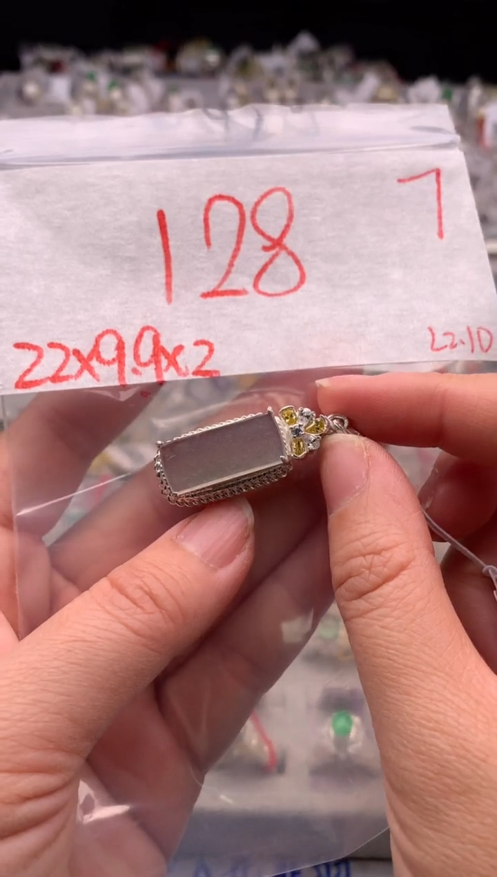 【闪购商品】定制翡翠未镶嵌毛货需精细抛光拍一发一