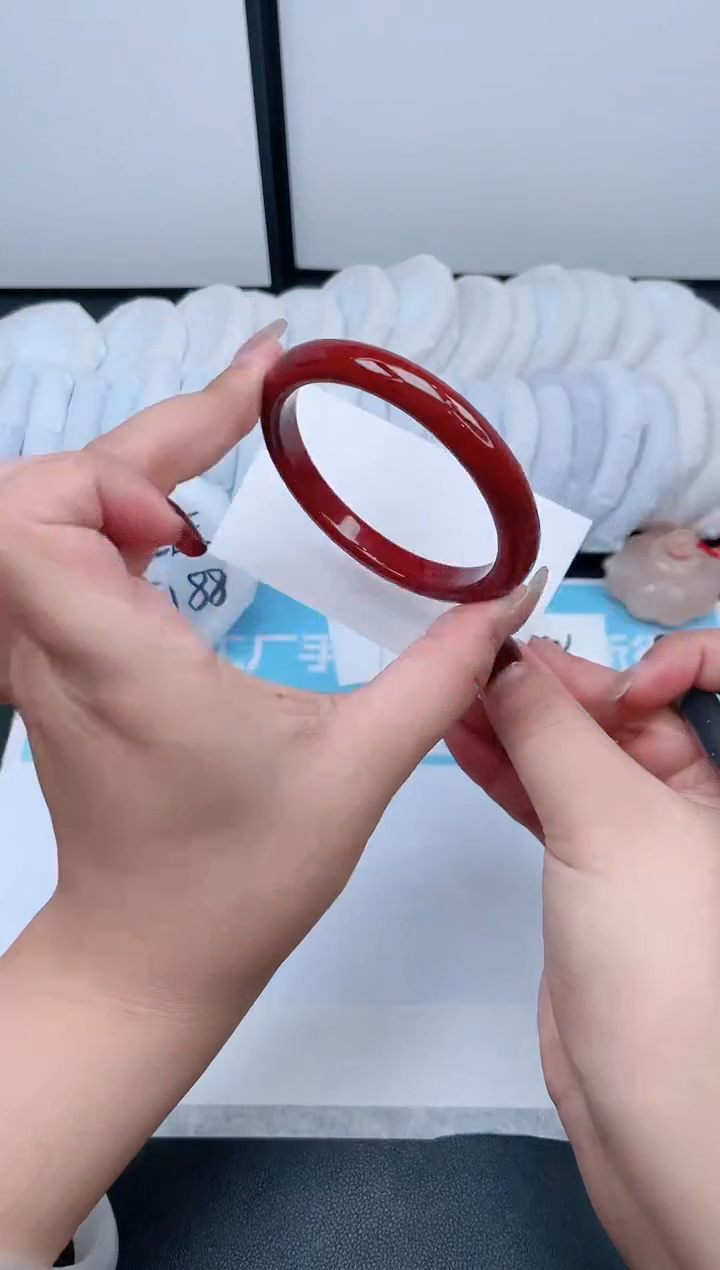 【闪购商品】石英质玉手镯未镶嵌278-58.7