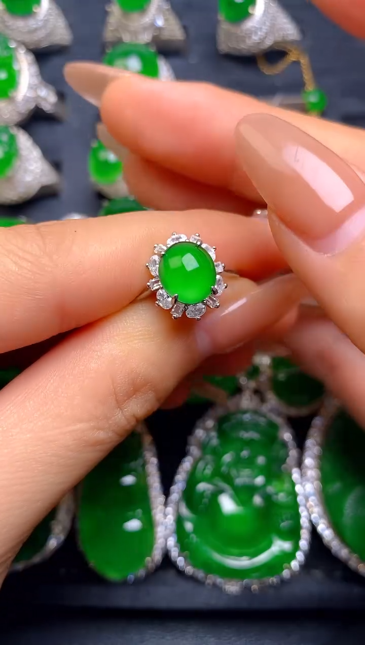【闪购商品】翡翠戒指银S925镶嵌蛋面女戒