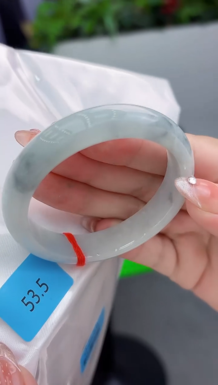 【闪购商品】翡翠手镯未镶嵌翡翠手镯