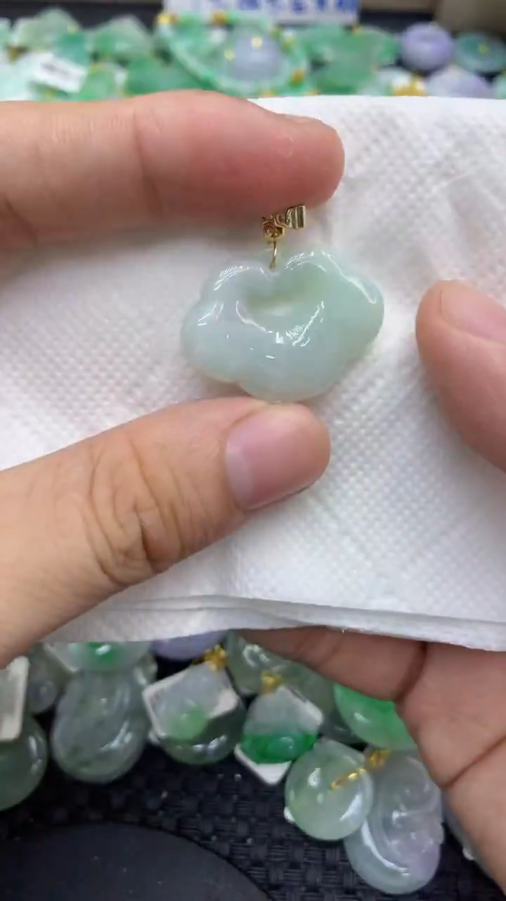 颈饰未镶嵌翡翠天然缅甸A货翡翠