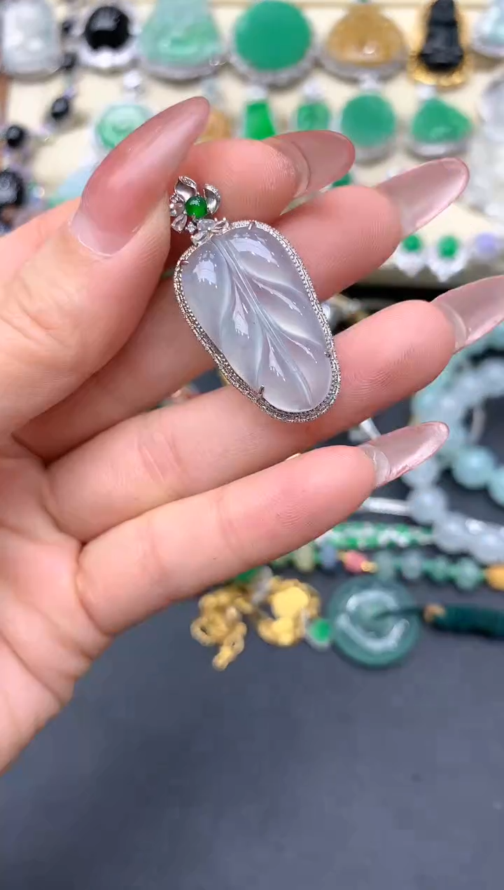 【闪购商品】翡翠颈饰18K金镶嵌275-中国好珍宝