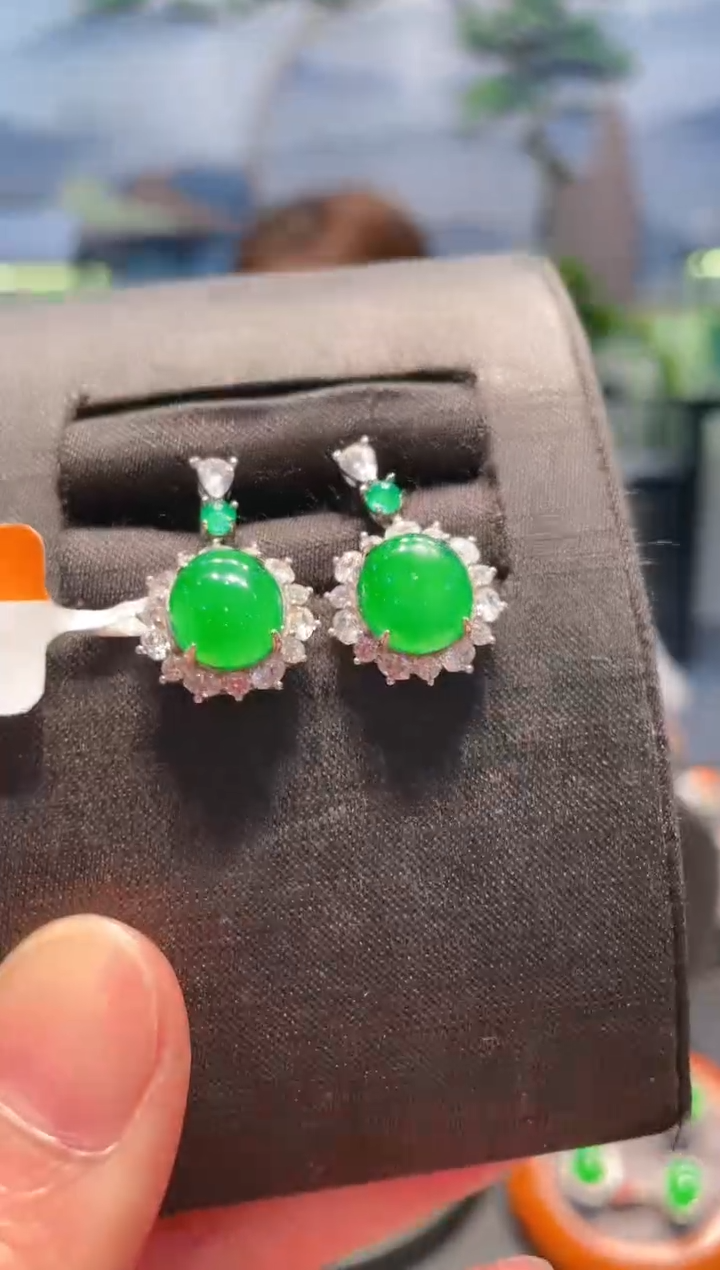 翡翠银S925镶嵌颈饰翡翠A13