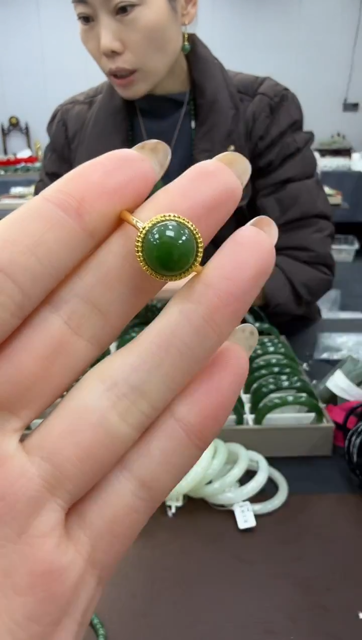 未镶嵌戒指和田玉多样性发其一zj