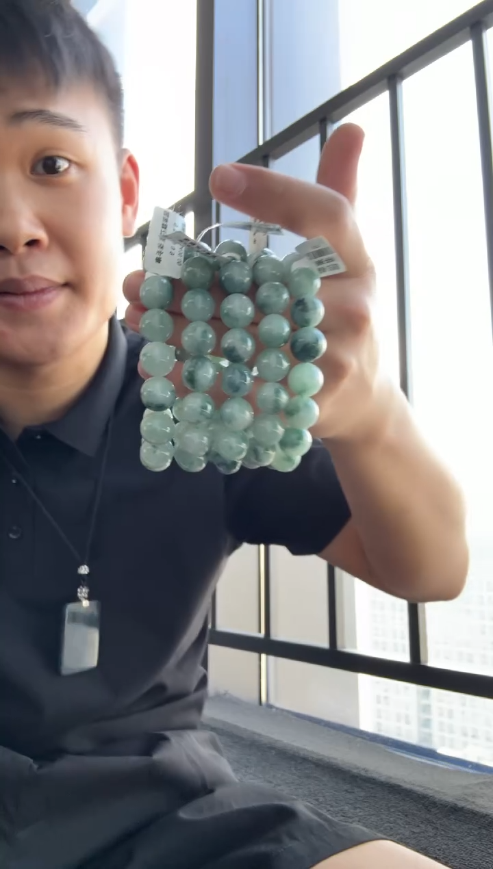 翡翠未镶嵌颈饰天然A货翡翠飘花圆珠手串 多样性发一件