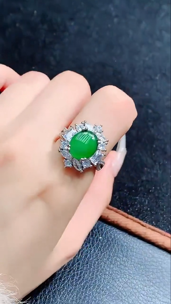 未镶嵌挂件翡翠天然翡翠