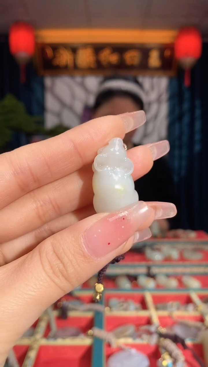 【闪购商品】和田玉颈饰未镶嵌牛