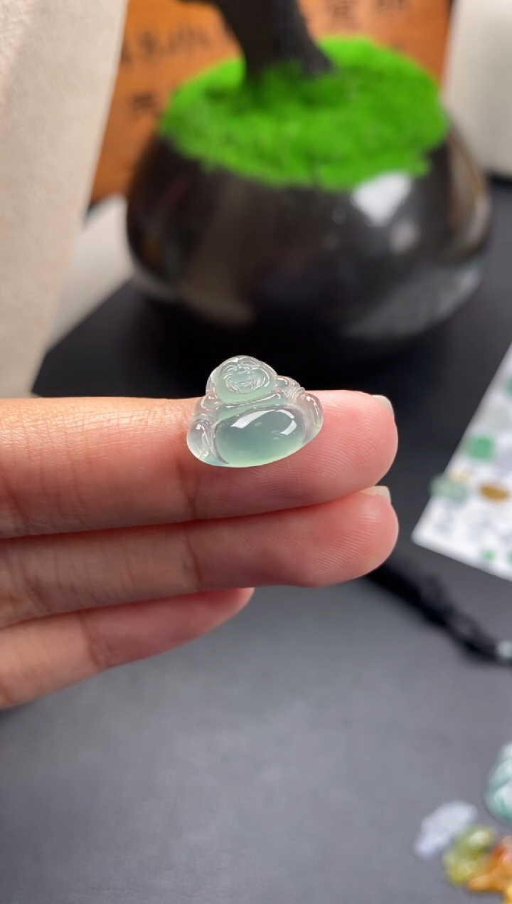 颈饰未镶嵌翡翠翡翠冰种佛公