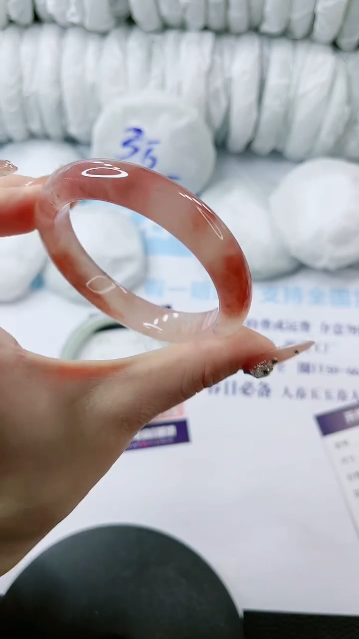 【闪购商品】石英质玉手镯未镶嵌多样性发货L118