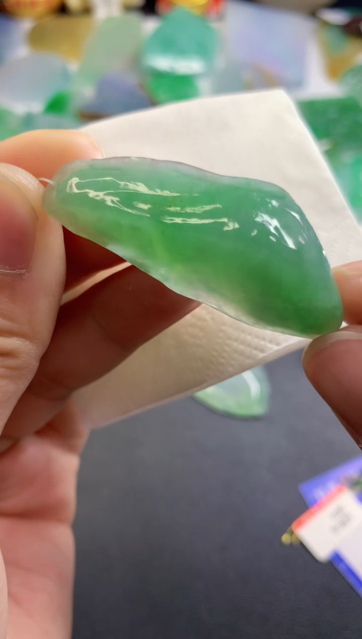 【闪购商品】翡翠吊坠(不含链)未镶嵌435